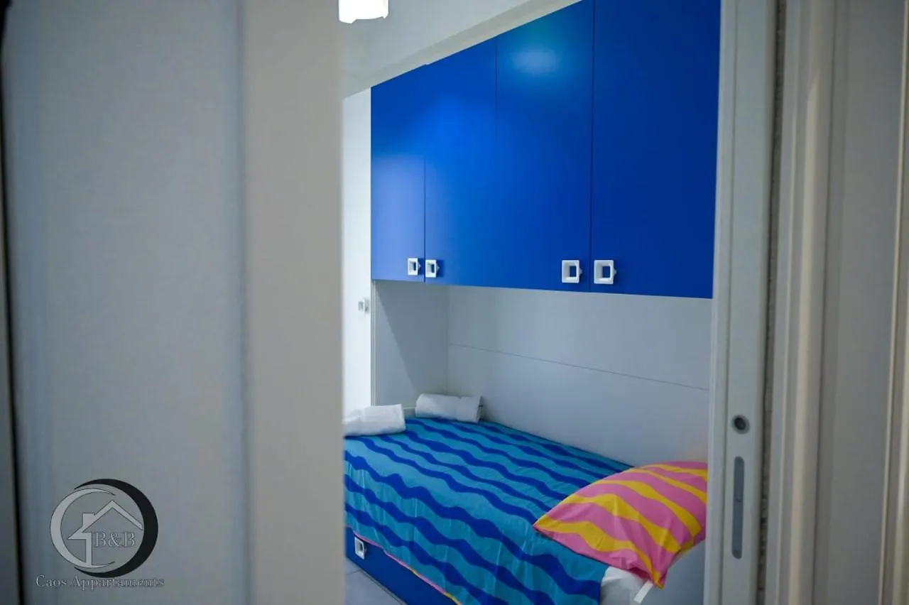 Apartament Caos Bari