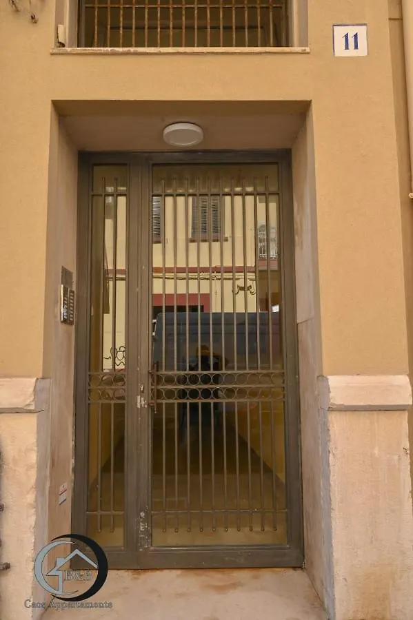 Apartament Caos Bari 0*,  Włochy